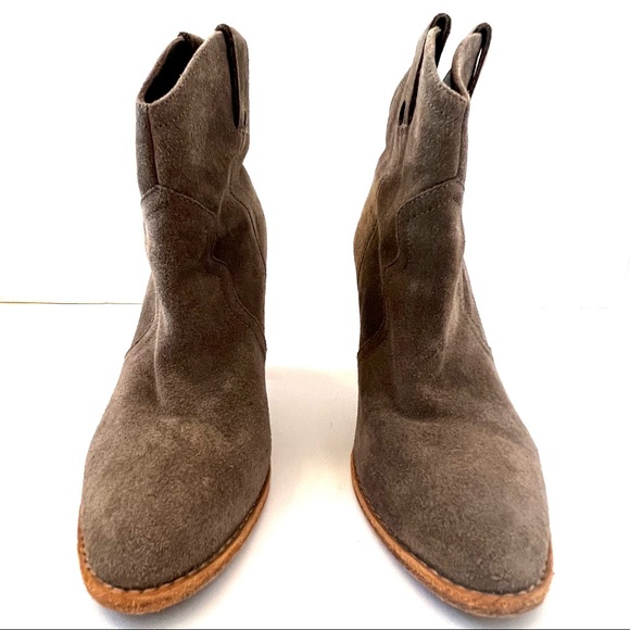 Joie Taupe Tan Suede Booties Sz 38.5   B21/7 - Picture 2 of 13